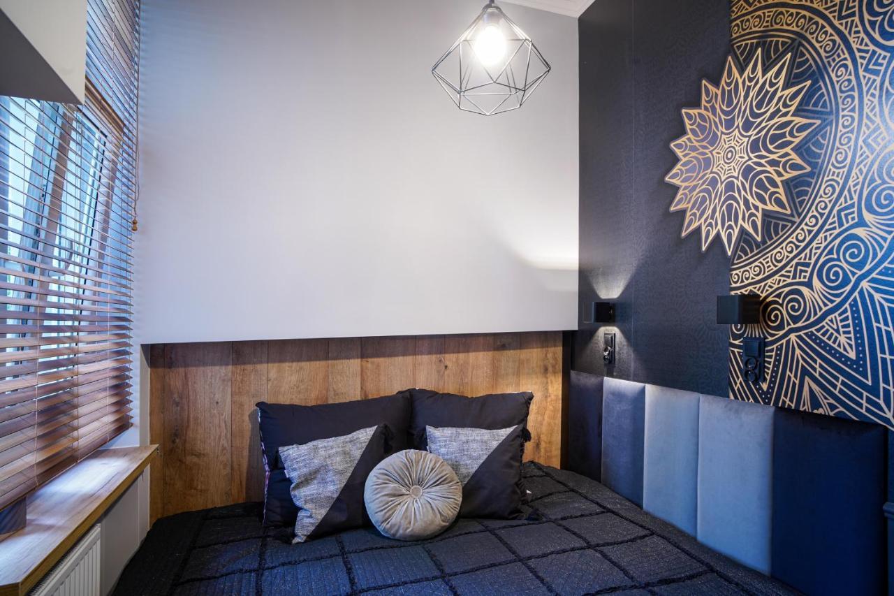 Apartament Z Jacuzzi W Centrum Sanoka Esterno foto